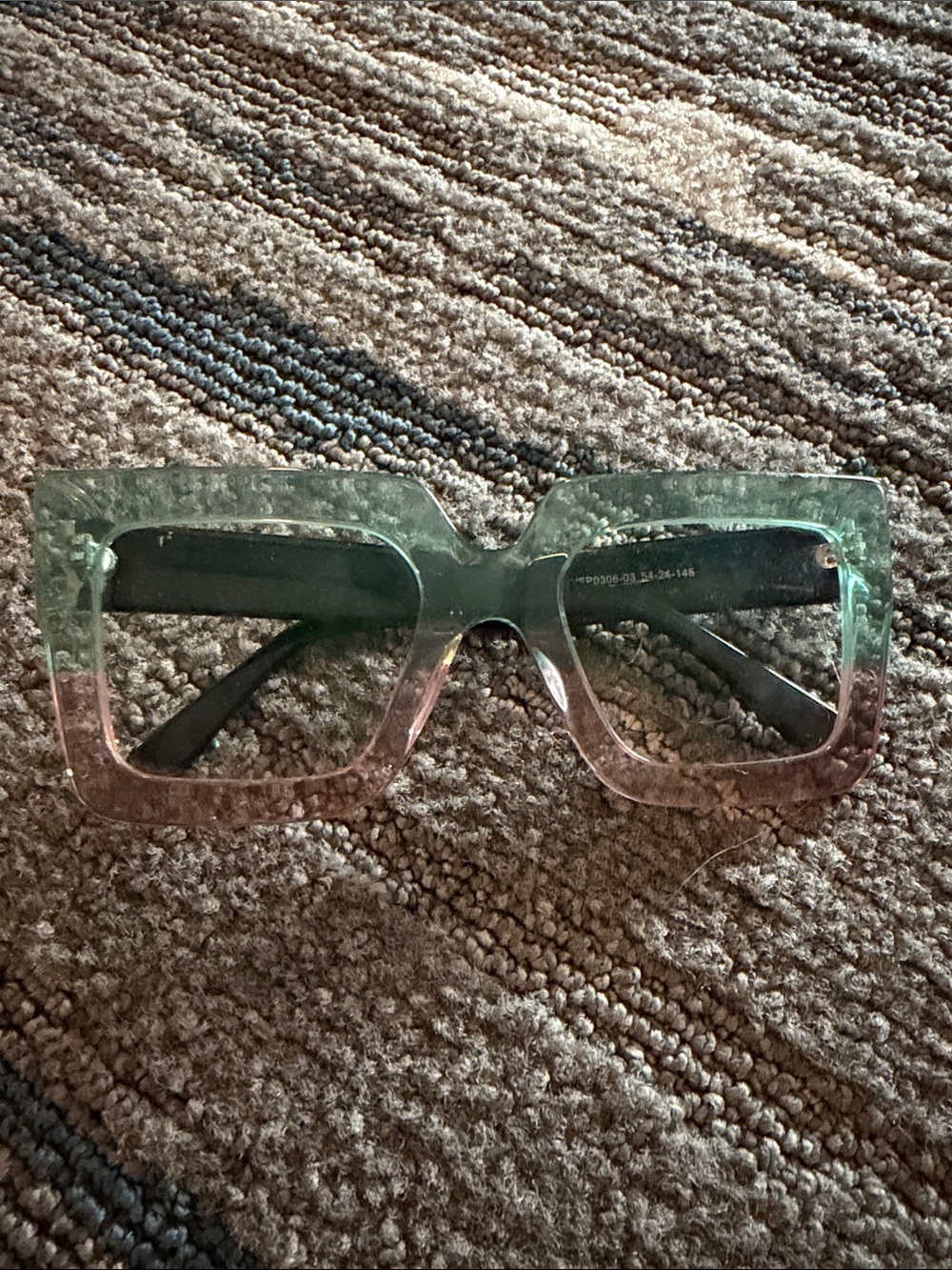 Source Unknown Green to Pink Square Gradient Sunglasses